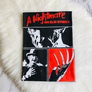 A Nightmare On Elm Street Tshirt Size L